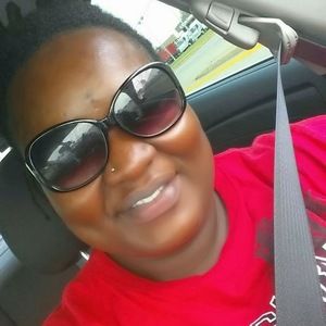 Meet your Posher, Adja